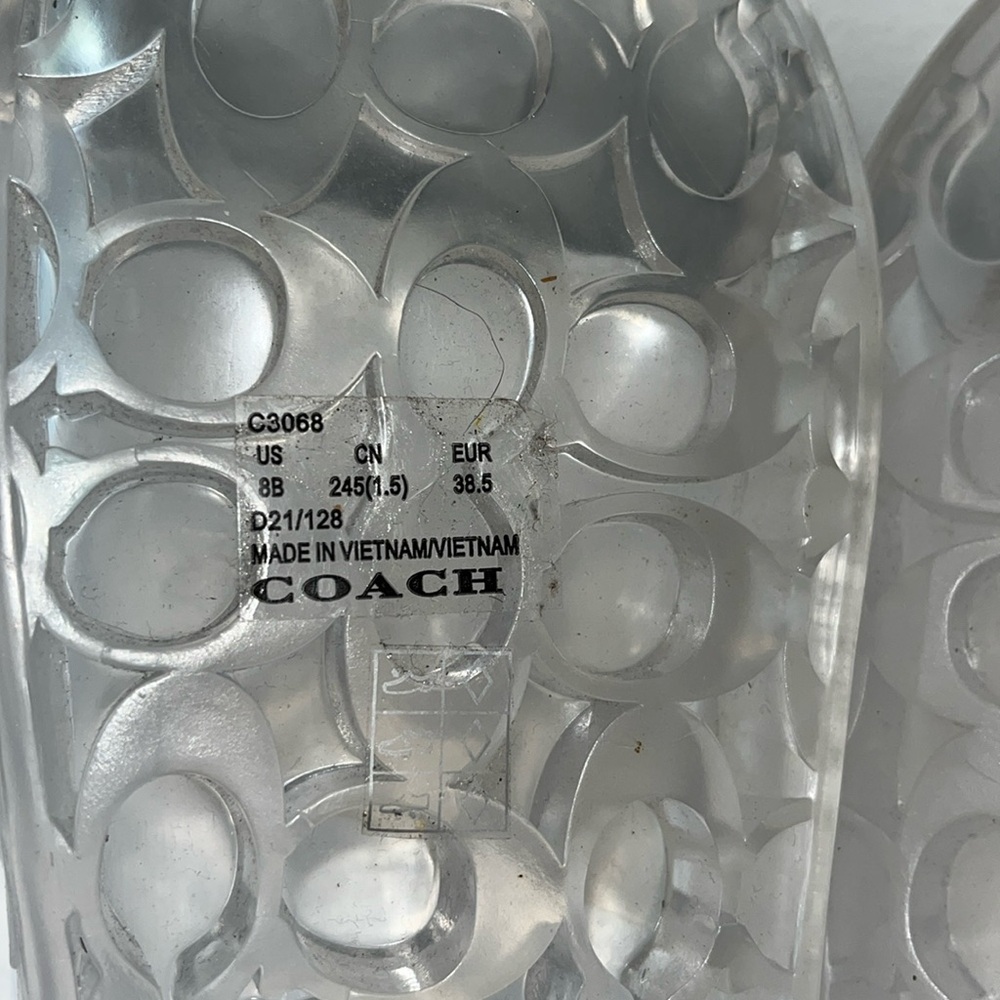 NWOT COACH ULYSSA LOGO FLATS POOL SLIDS CLEAR SIZE 8 - Picture 8 of 9